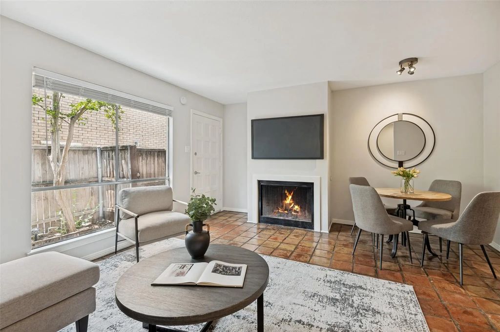 2702 Douglas Avenue 143, Dallas