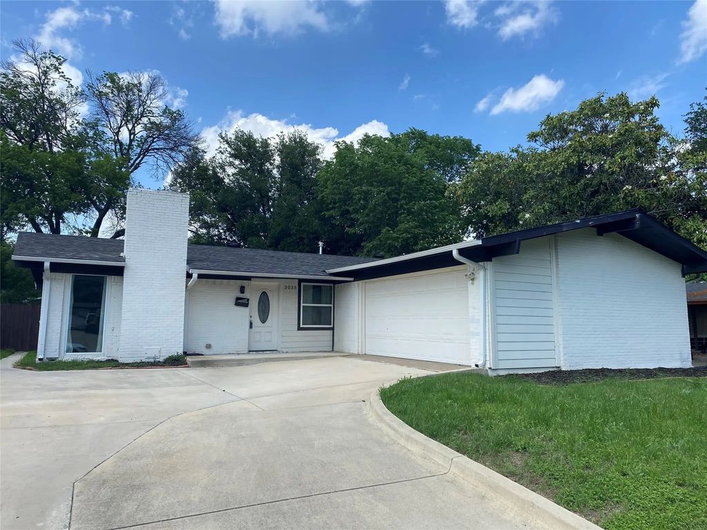 3035 Townsend Drive, Dallas