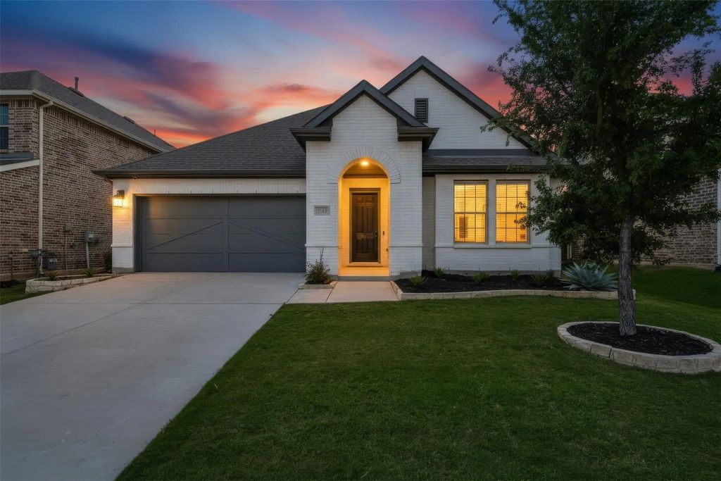 3720 Trail Creek Drive, Little Elm
