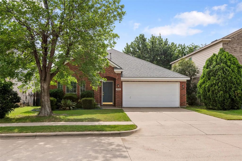 10012 Chadbourne Road, Fort Worth
