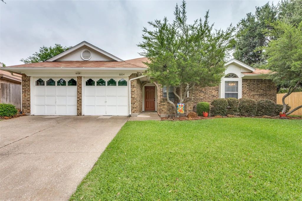 6804 Ritter Lane, Fort Worth