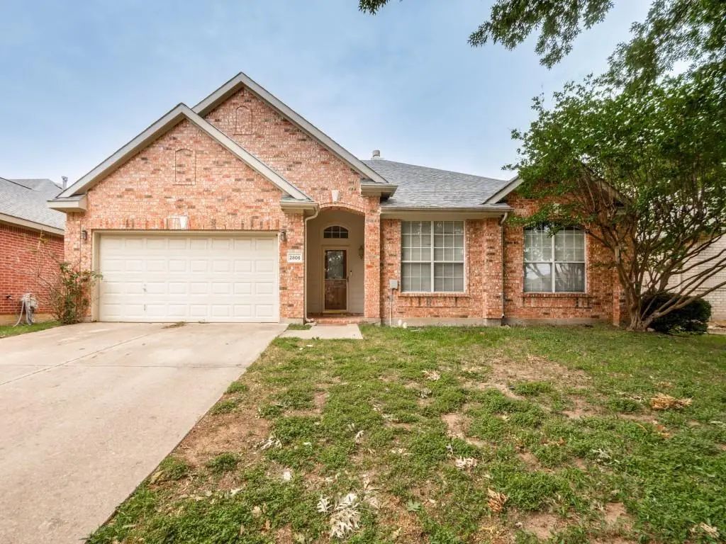 2806 Cheshire Way, Grand Prairie