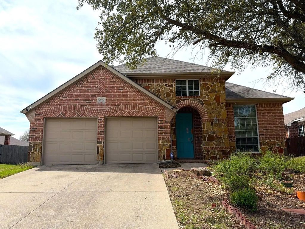 120 Cole Street, Forney