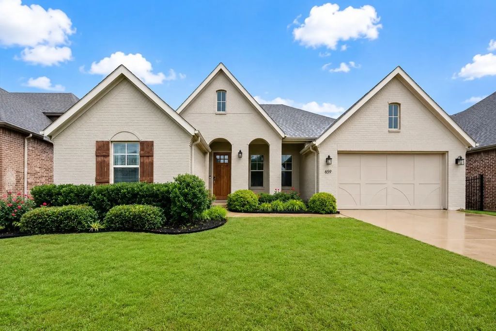 659 Point Vista Drive, Aledo