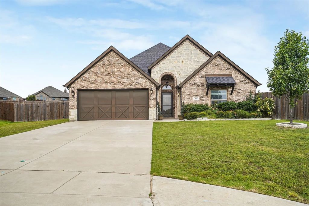 3016 Ridgemont Court, Weatherford