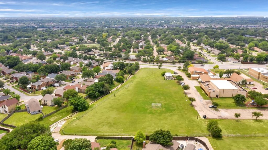 5134 Northwest Highway, Garland