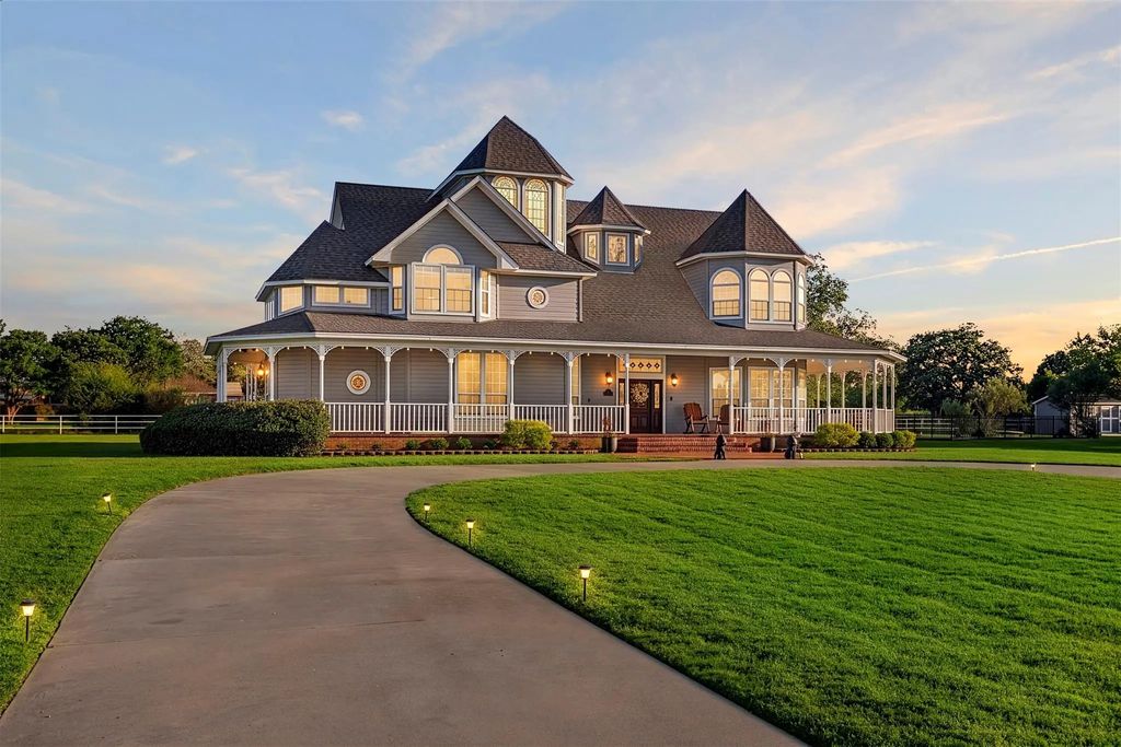 5200 Hopper Road, Burleson