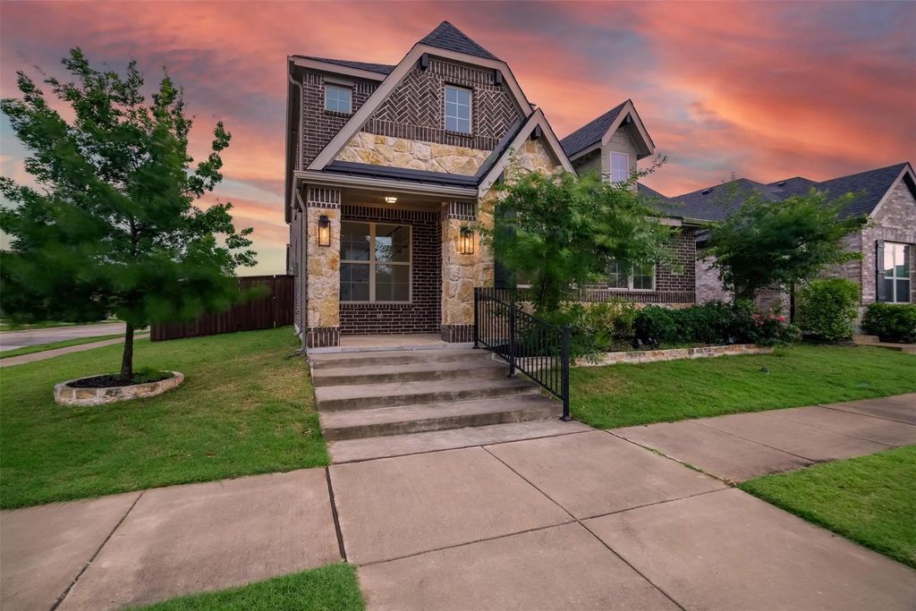 2001 Olivereta Drive, Little Elm
