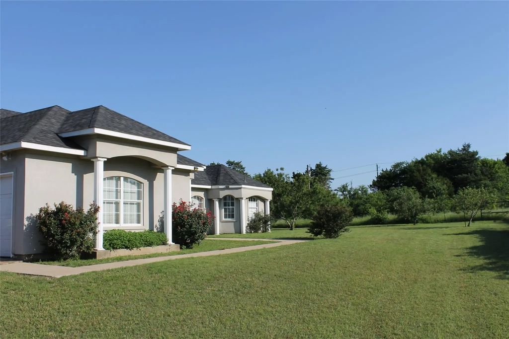 2220 Keefer Road, Pottsboro