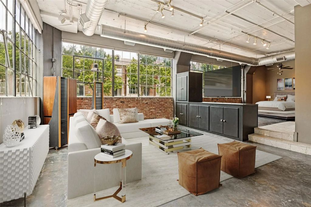 2220 Canton Street 101, Dallas