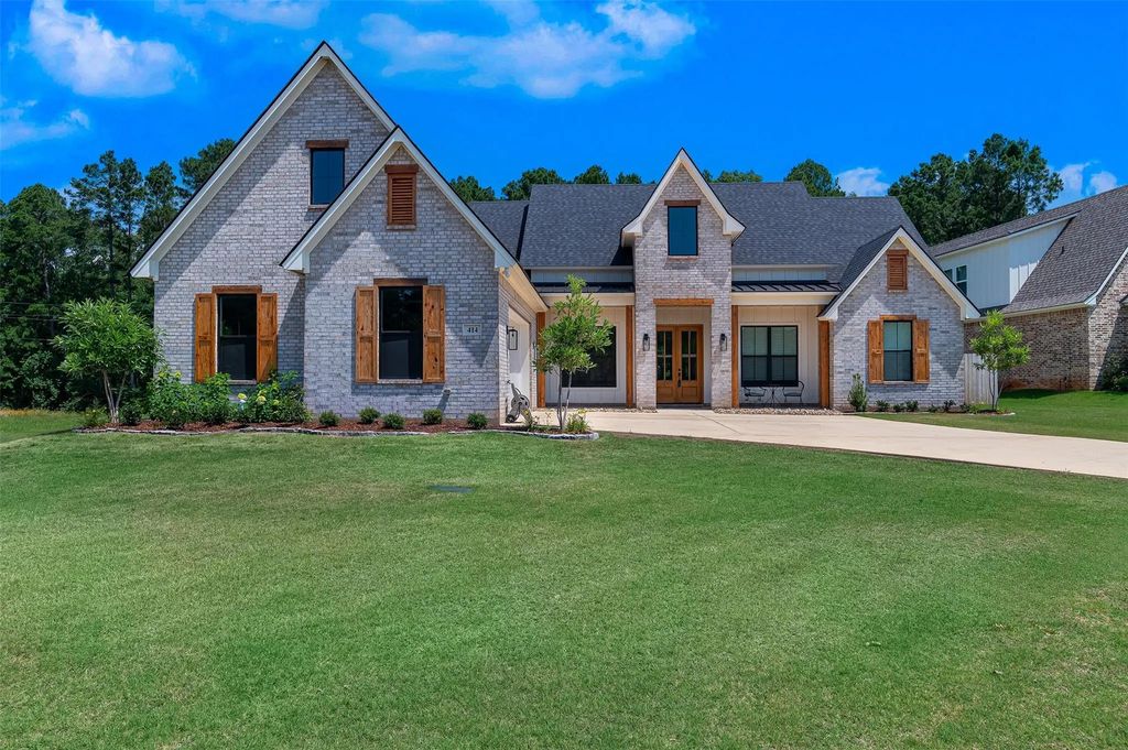 414 Newburn Lane, Shreveport