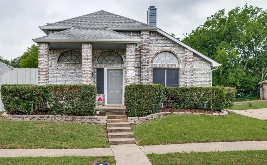 1525 Liberty Lane, Mesquite