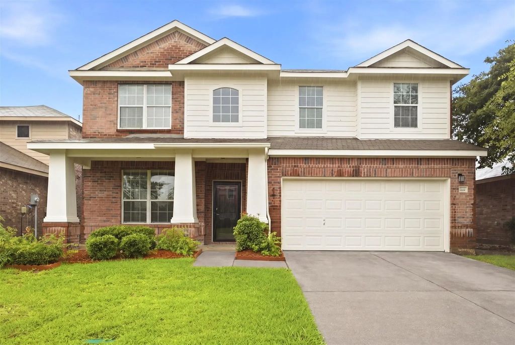 1007 Hockley Lane, Forney