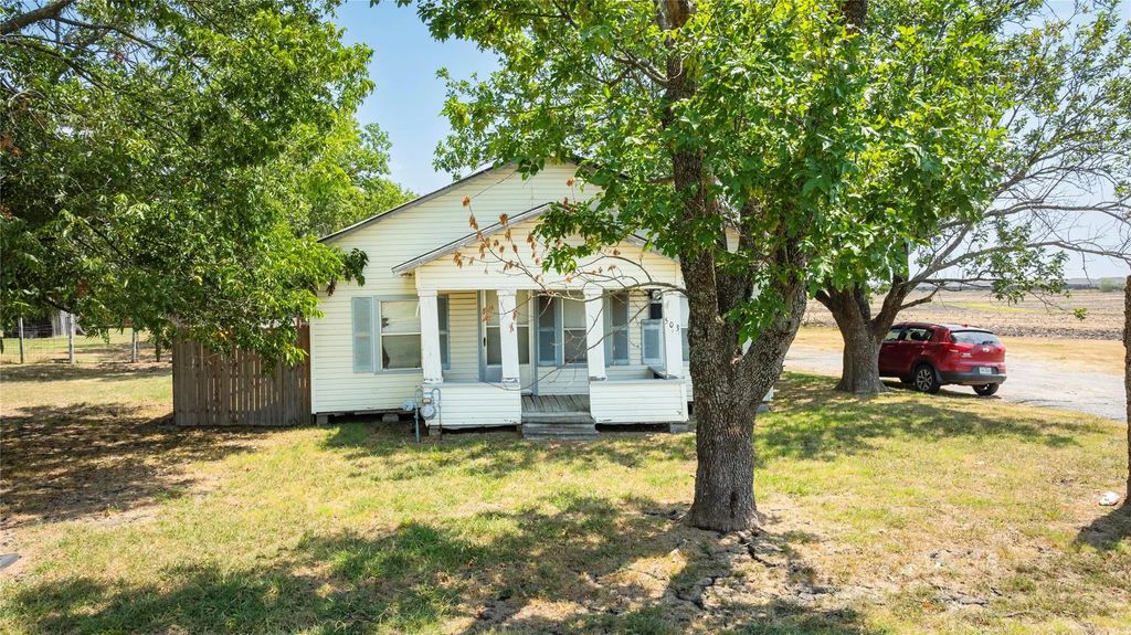 503 East Street, Josephine