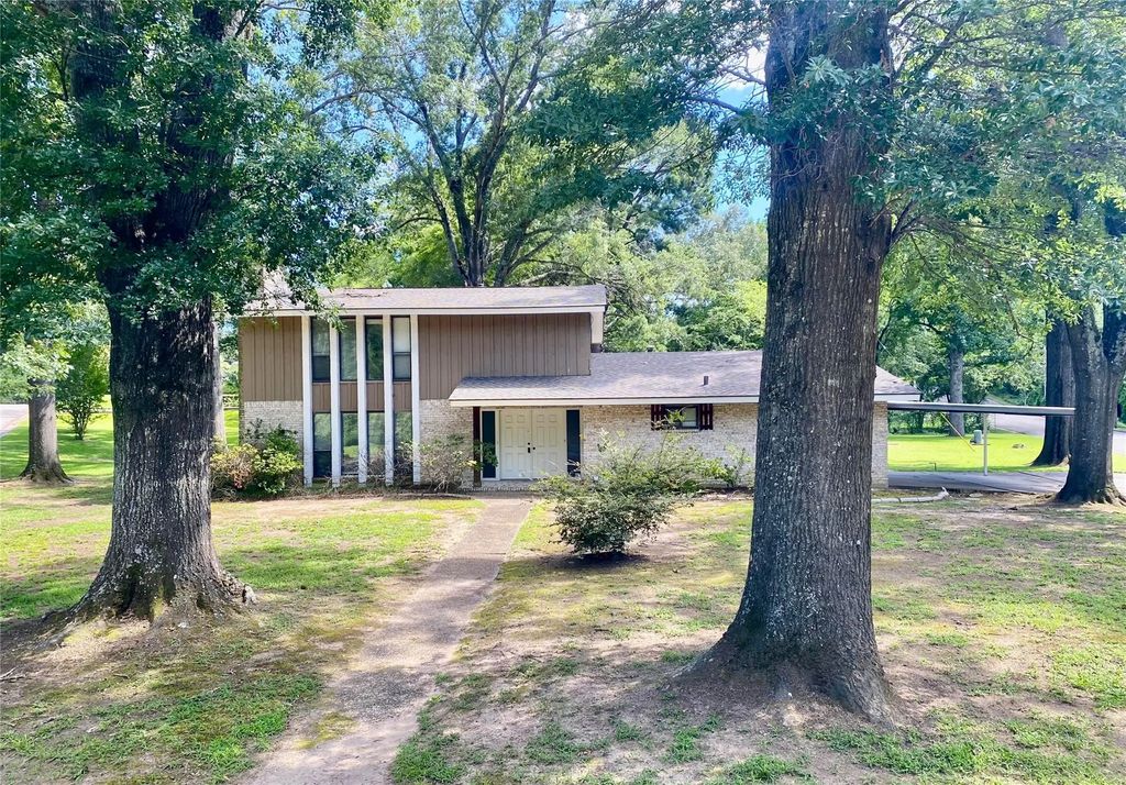 1101 Holly Hill Lane, Mount Pleasant