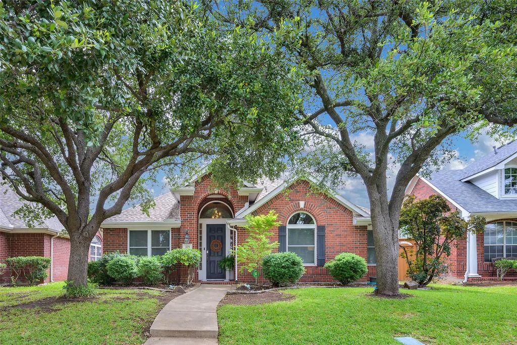 321 Calstone Drive, Allen
