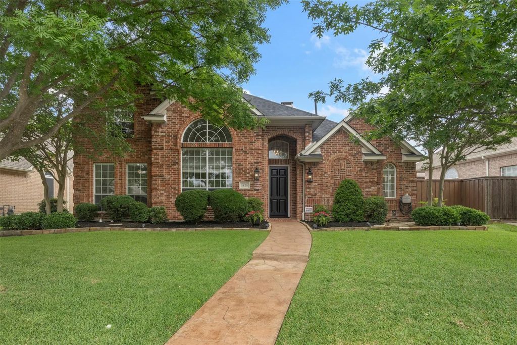 1428 Comanche Drive, Allen