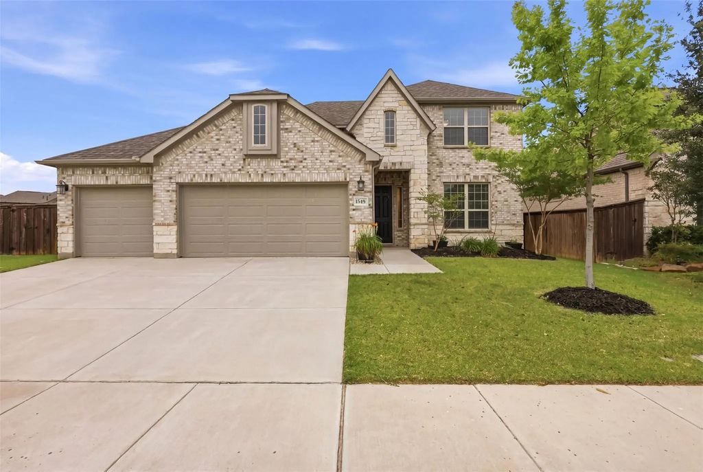 1549 Eleanor Drive, Fort Worth