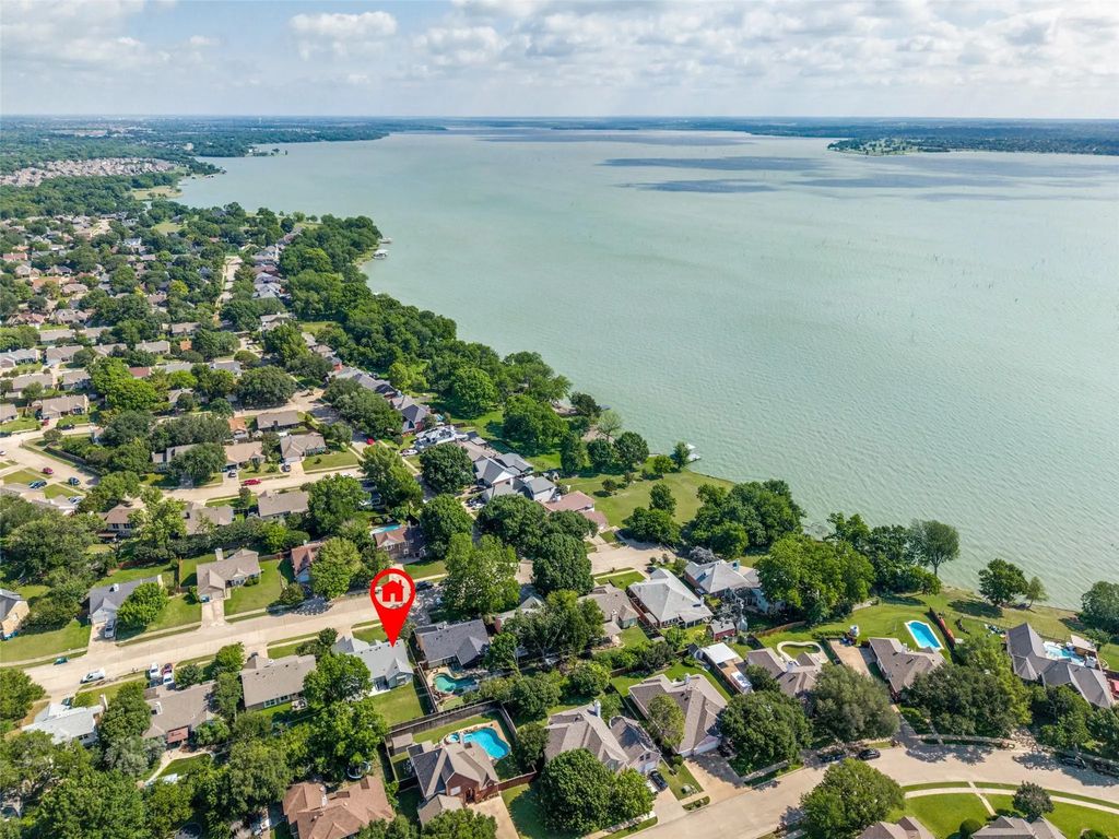 7701 Spinnaker Cove, Rowlett