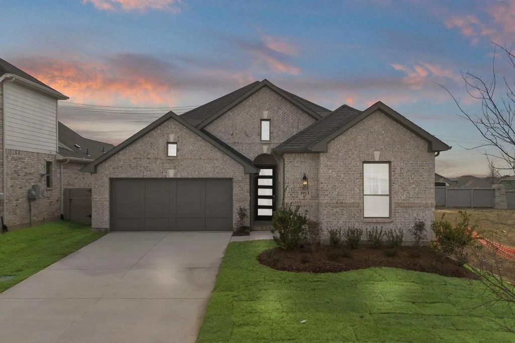 3913 Attwater Street, McKinney