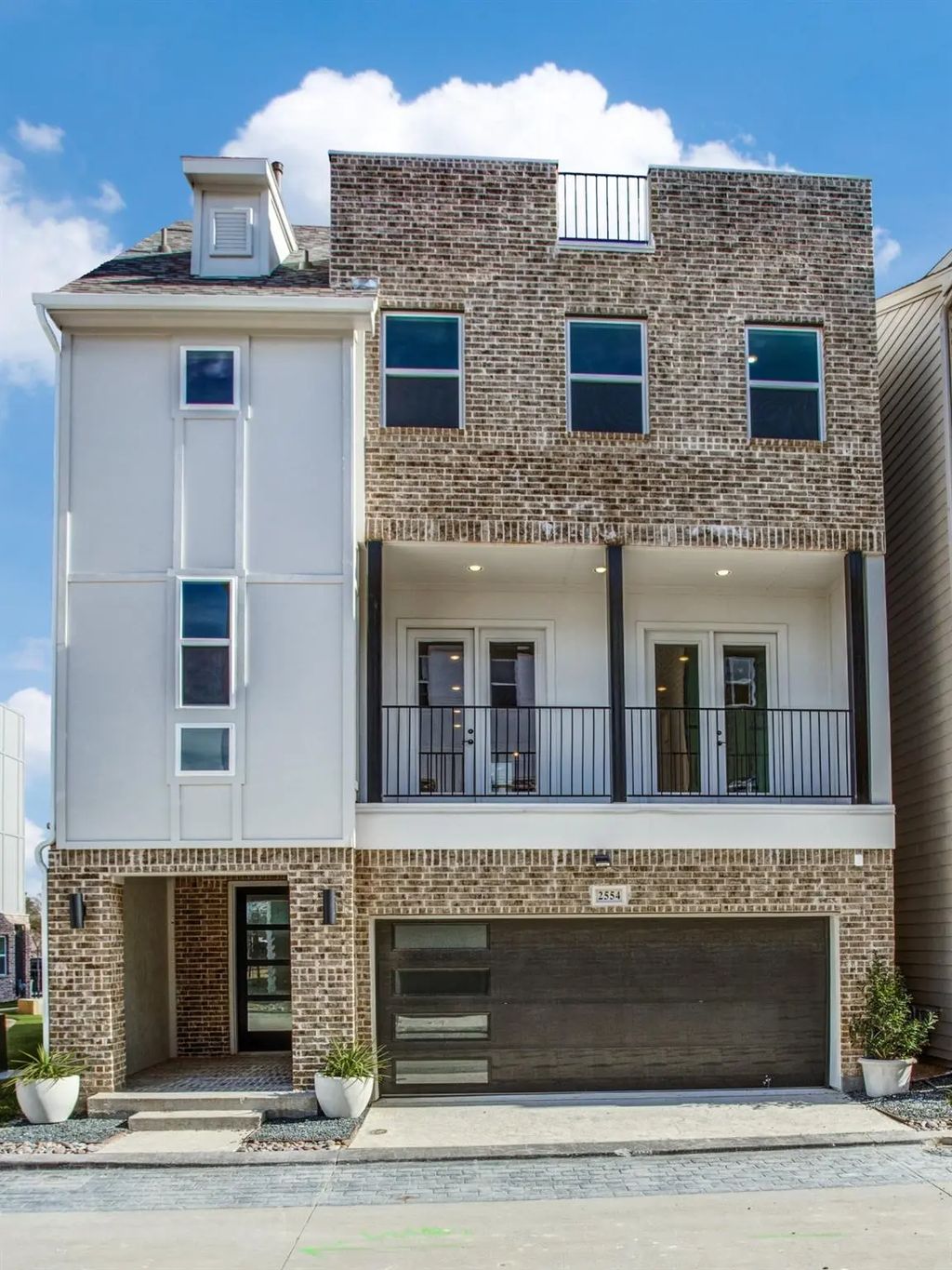 2527 Carolwood Lane, Dallas