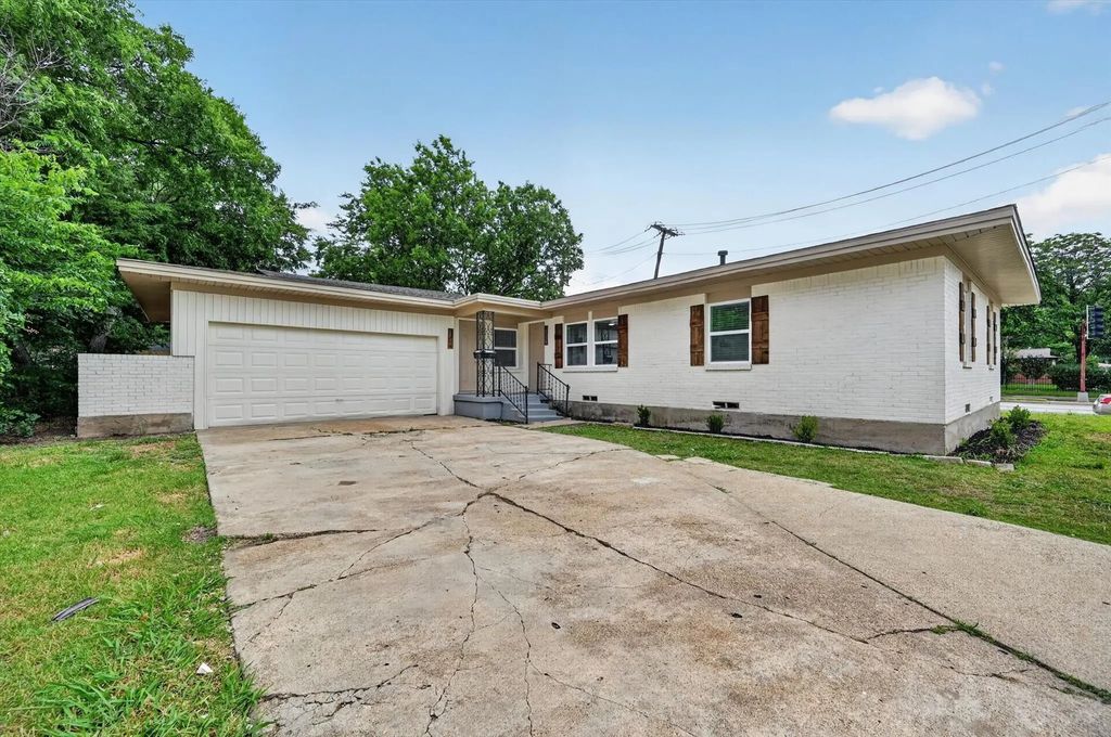 10402-10404 Joaquin Drive, Dallas
