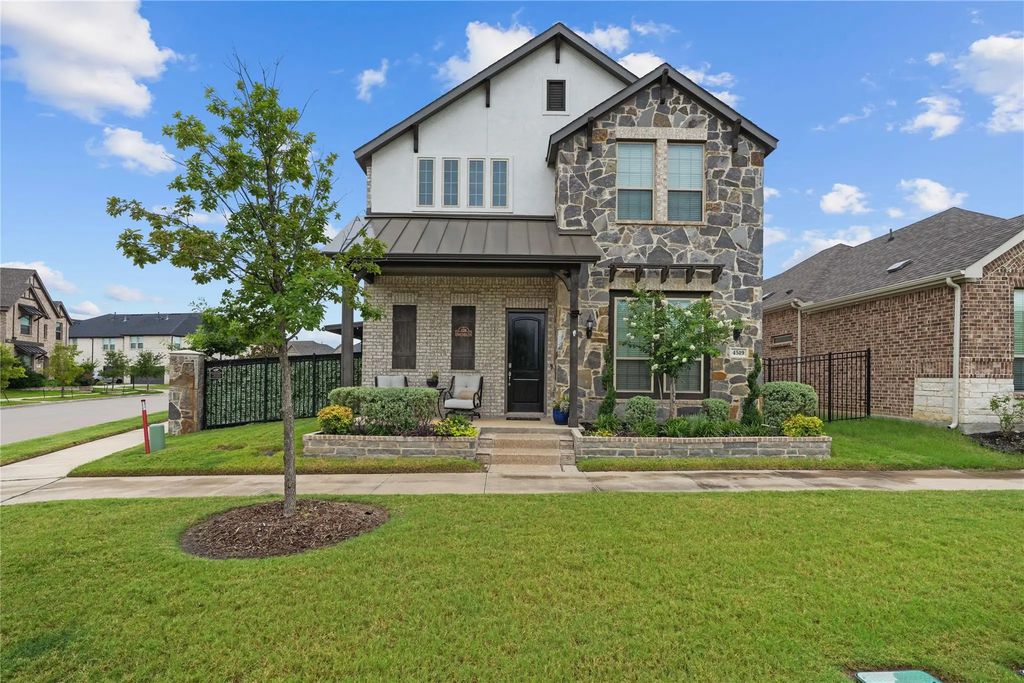 4519 Stone Valley Trail, Arlington