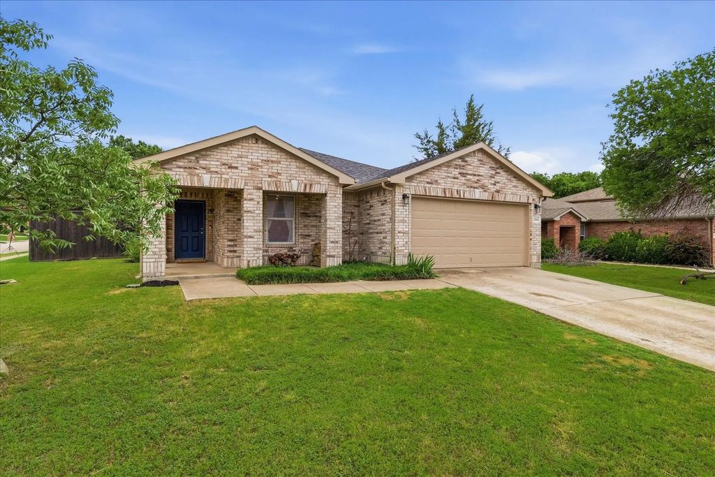 2062 Bishop Hill, Little Elm