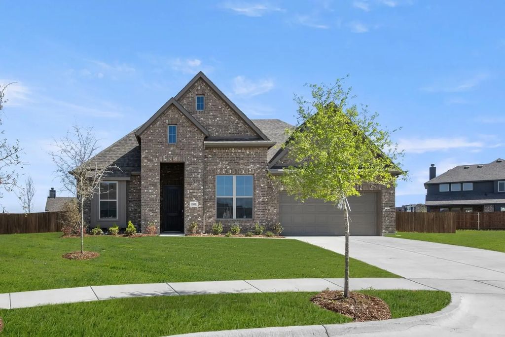 1808 Peace Lily Lane, Waxahachie