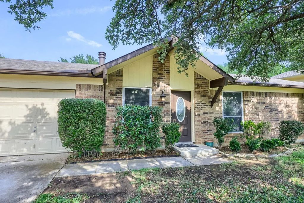5901 Guildwood Drive, Arlington
