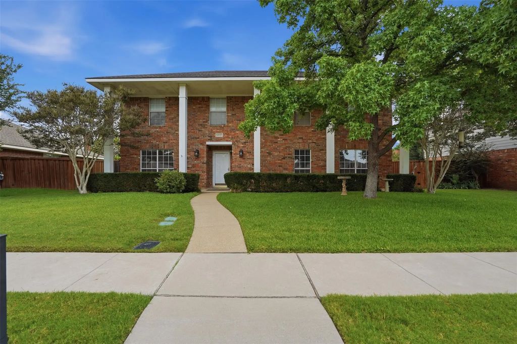 1037 Monarch Drive, Lewisville