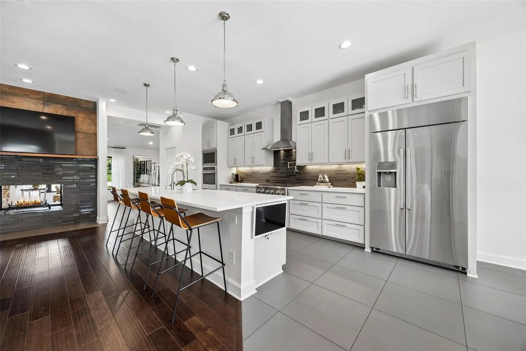 6610 Southpoint Drive, Dallas