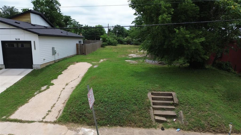 1608 Bannock Avenue, Dallas