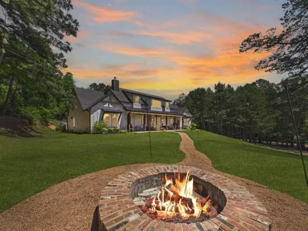10815 N Fm 314, Brownsboro