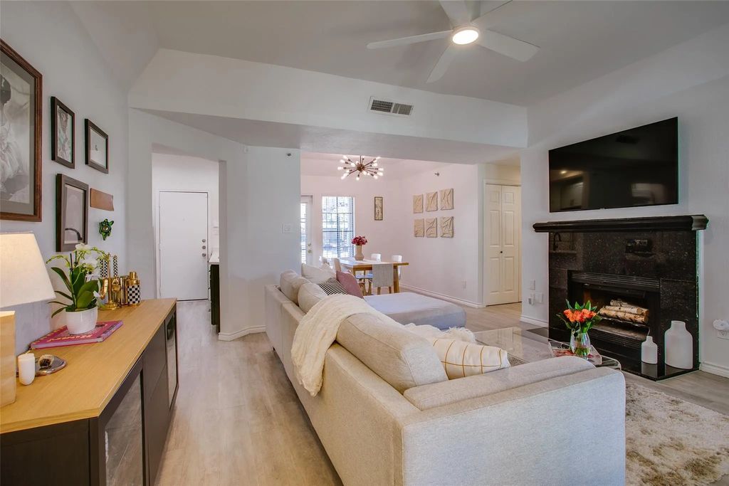 3105 San Jacinto Street 104, Dallas