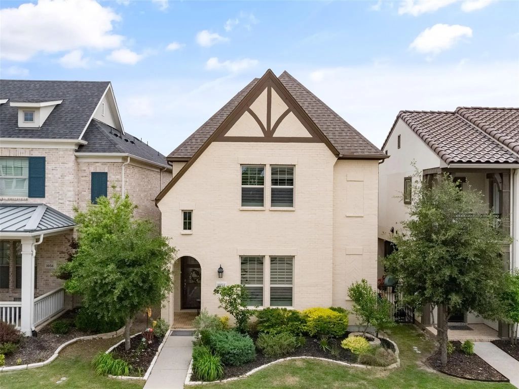 1054 Drew Lane, Allen