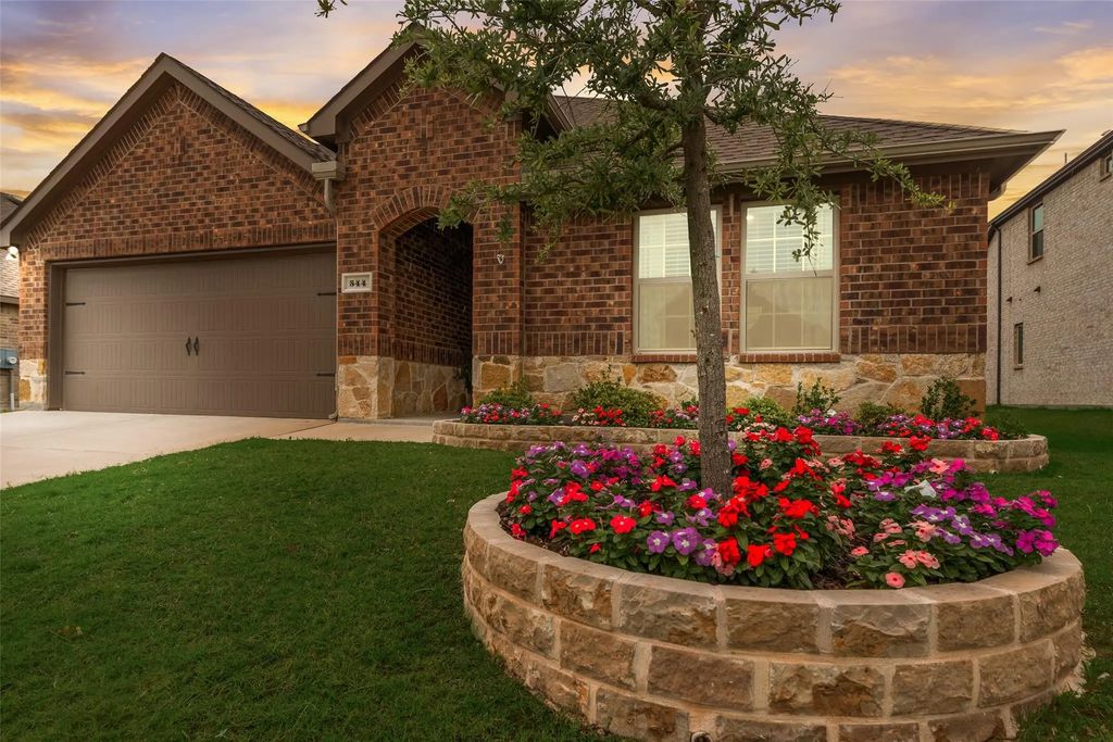 544 Spirehaven Drive, Fate