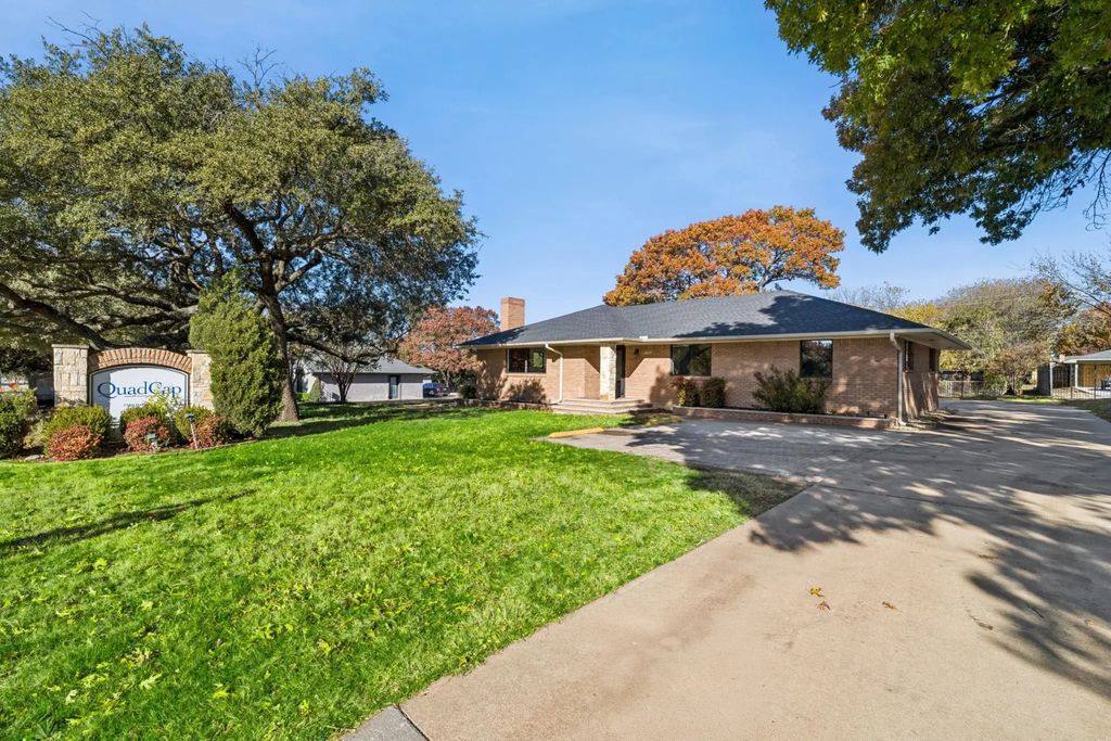 7790 Main Street, Frisco