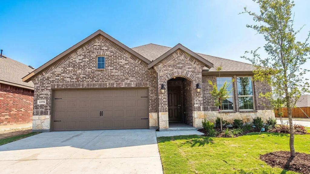 4175 Waldron Trail, Forney