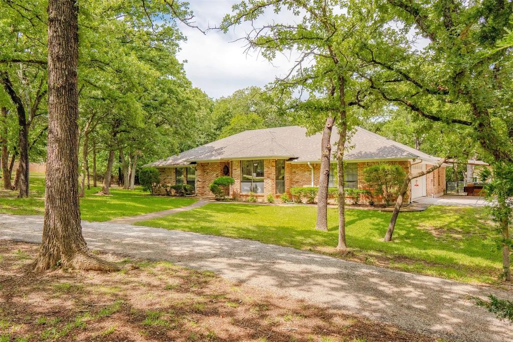 115 N La Colina Road, Weatherford