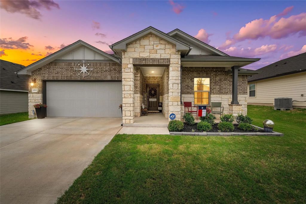 10912 Worthington Street, Waco