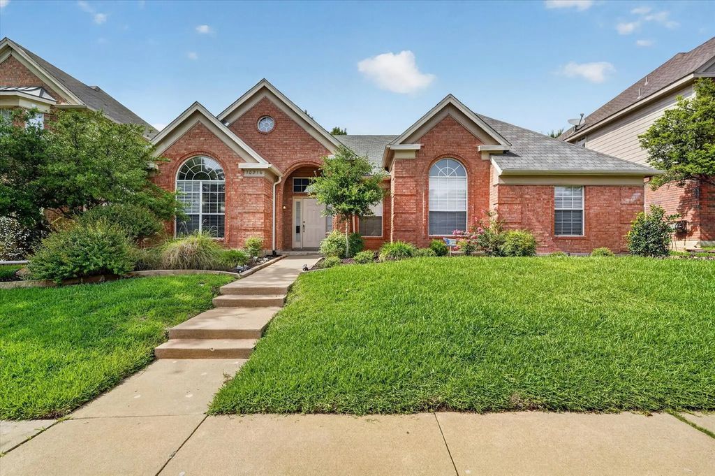 10216 Napa Valley Drive, Frisco