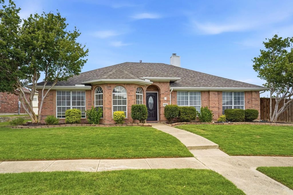 5500 Petunia Drive, McKinney