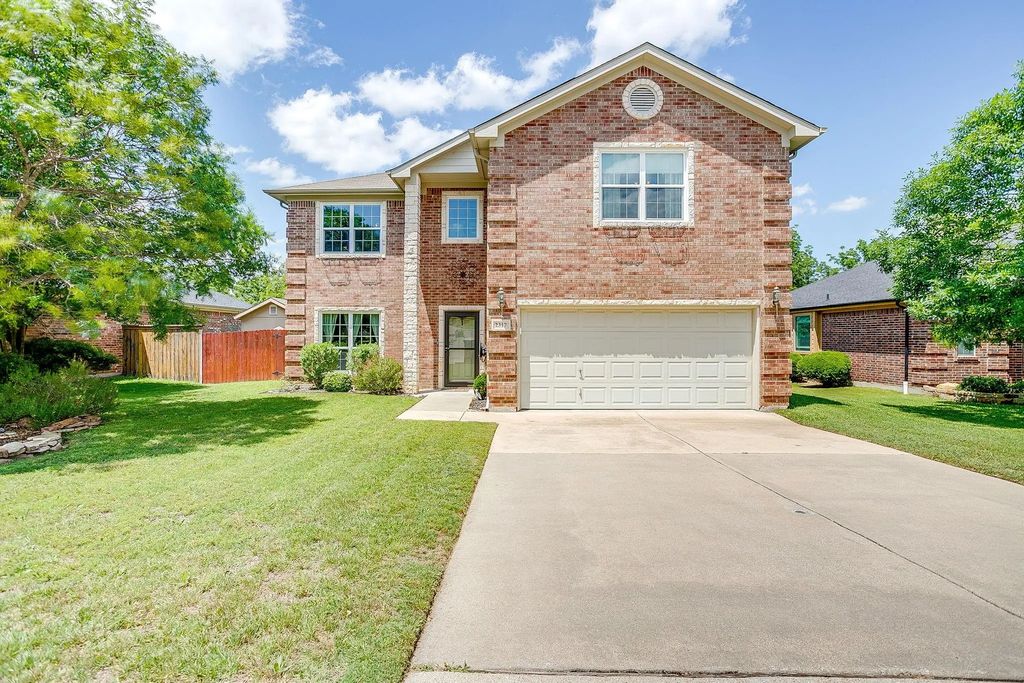 2317 Scotts Meadow Court, Weatherford