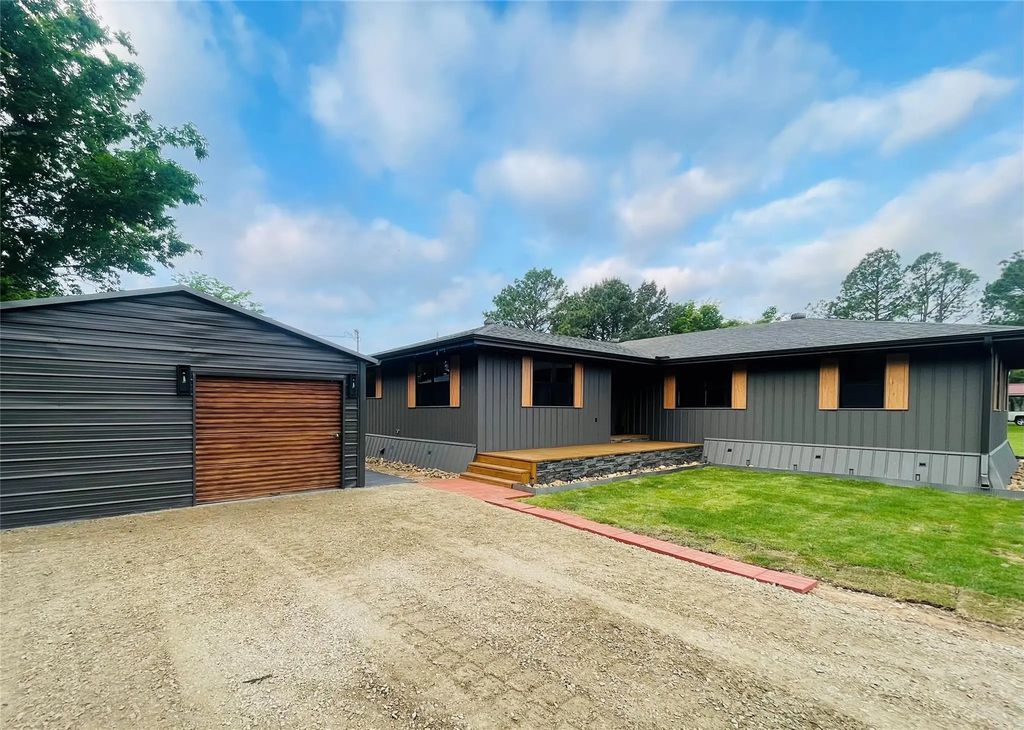 955 Georgia Drive, Cooper
