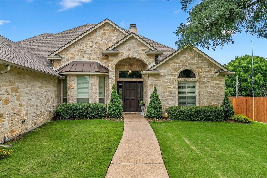 112 Stone Manor Drive, McGregor