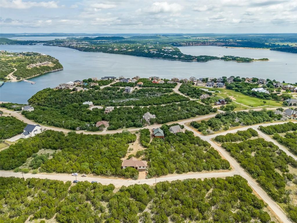 50 Harbour Town Drive, Graford