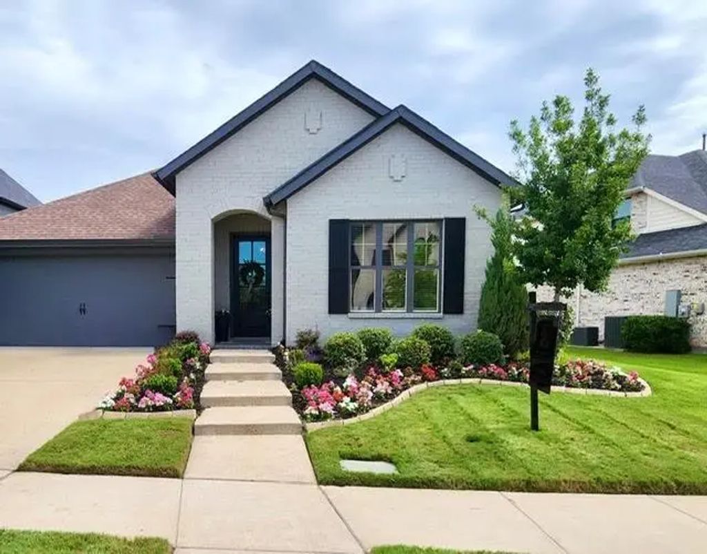 1632 Cotton Road, Van Alstyne