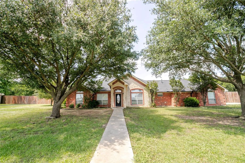 611 Fawn Trail, Tioga