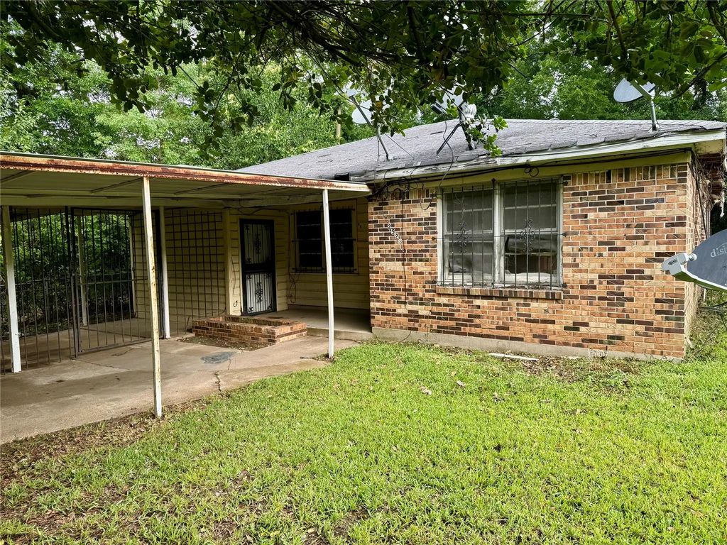 2528 Attaway Avenue, Shreveport